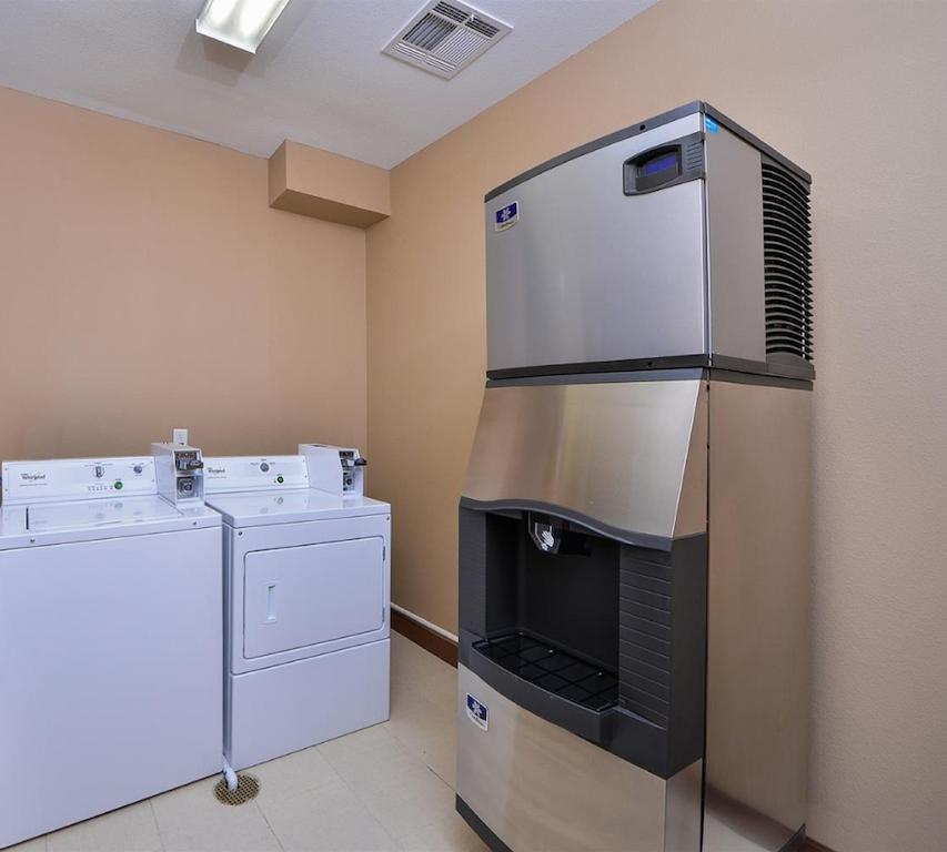 Americas Best Value Inn Cuero Exterior foto